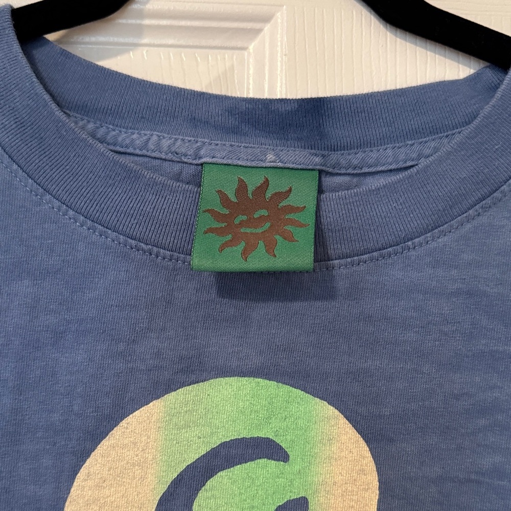 Extra Vitamins Blue Tie-Dye SURF LOGO Graphic T-Shirt Size XL - Picture 3 of 7